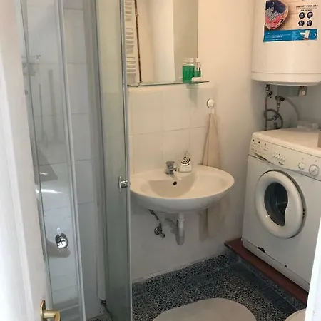 Golyashaz Apartment Kovagoors