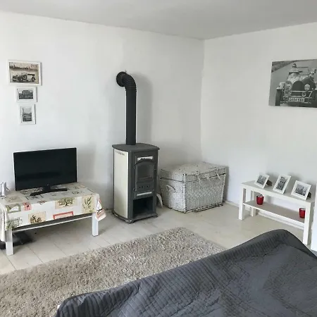 Golyashaz Apartment Kovagoors