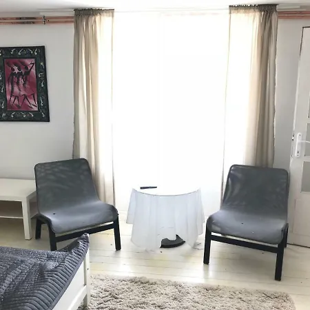 Golyashaz Apartment *